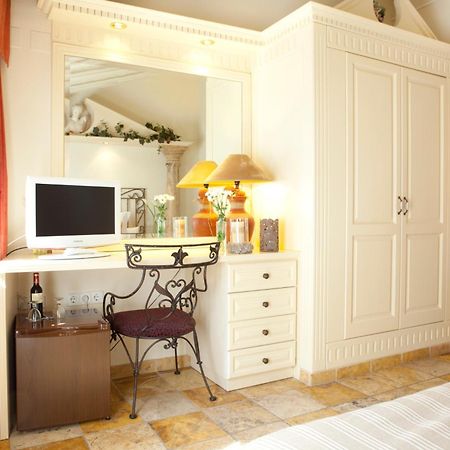 Hotel Abaco Алтеа Екстериор снимка