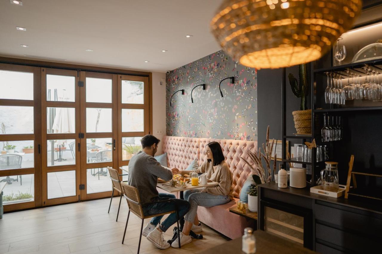 Hotel Abaco Алтеа Екстериор снимка