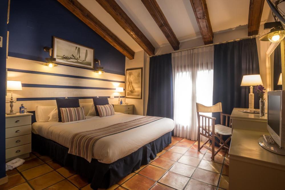 Hotel Abaco Алтеа Екстериор снимка